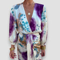 Violettes Abendkleid mit V-Ausschnitt und Stil – Amira