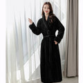 Kuscheliger Fleece Bademantel für Damen & Herren – Lena
