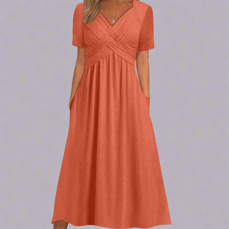 Sommerliches Damen-Maxikleid mit femininer Passform – Mia