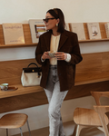 Hochwertiger Wildlederblazer für stilvolle Outfits – Livia