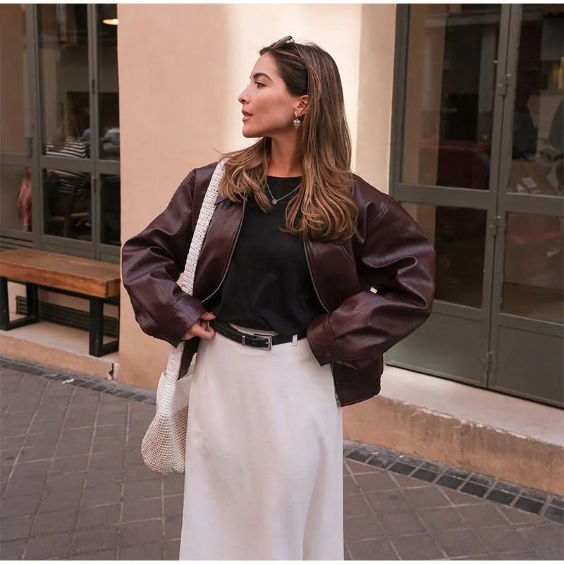 Lederjacke in Burgunderrot für Herbstlooks – Amira