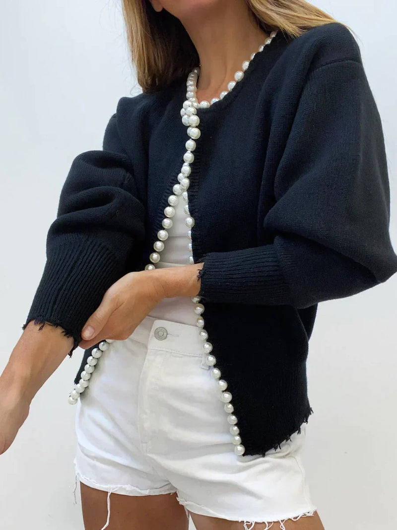 Strickjacke für Damen mit Perlenbesatz – Emilie
