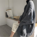 Kuschelige Strickjacke aus Wolle – Lina