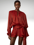 Drapiertes Minikleid mit Glanzstoff und Stil – Inès