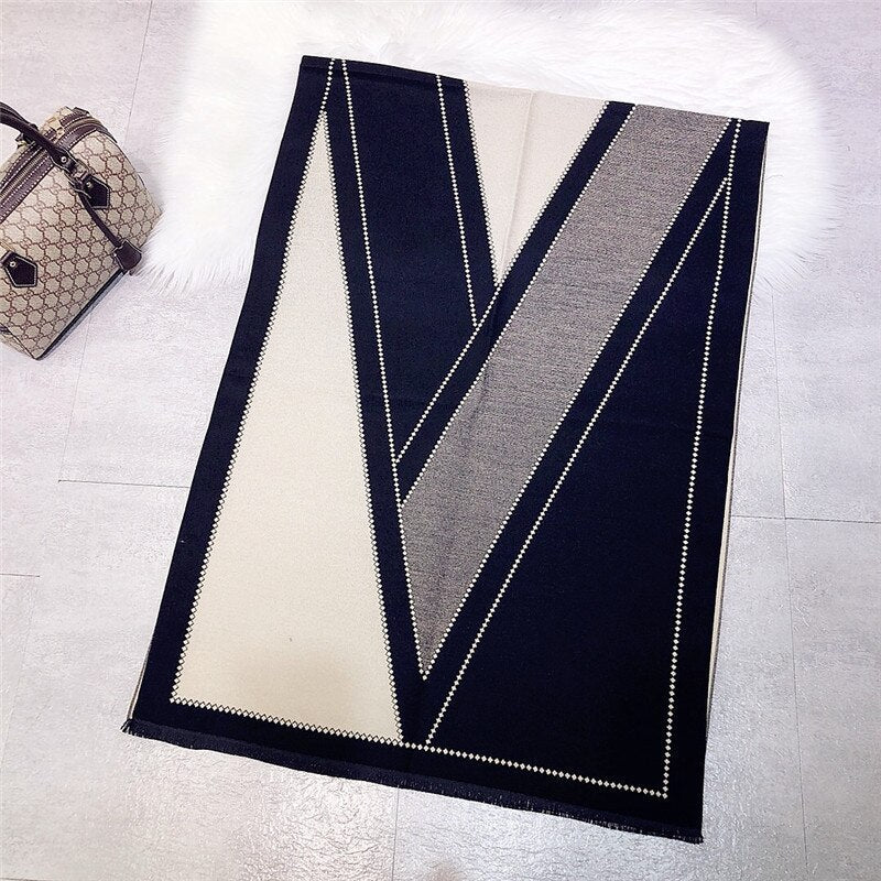 Weich, warm & elegant – Kaschmirschal für Frauen