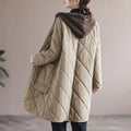 Einreihiger Wintermantel mit Kapuze, mittellang & warm – Lena