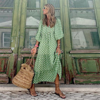 Elegantes Cocktailkleid mit raffinierter Passform – Emilia