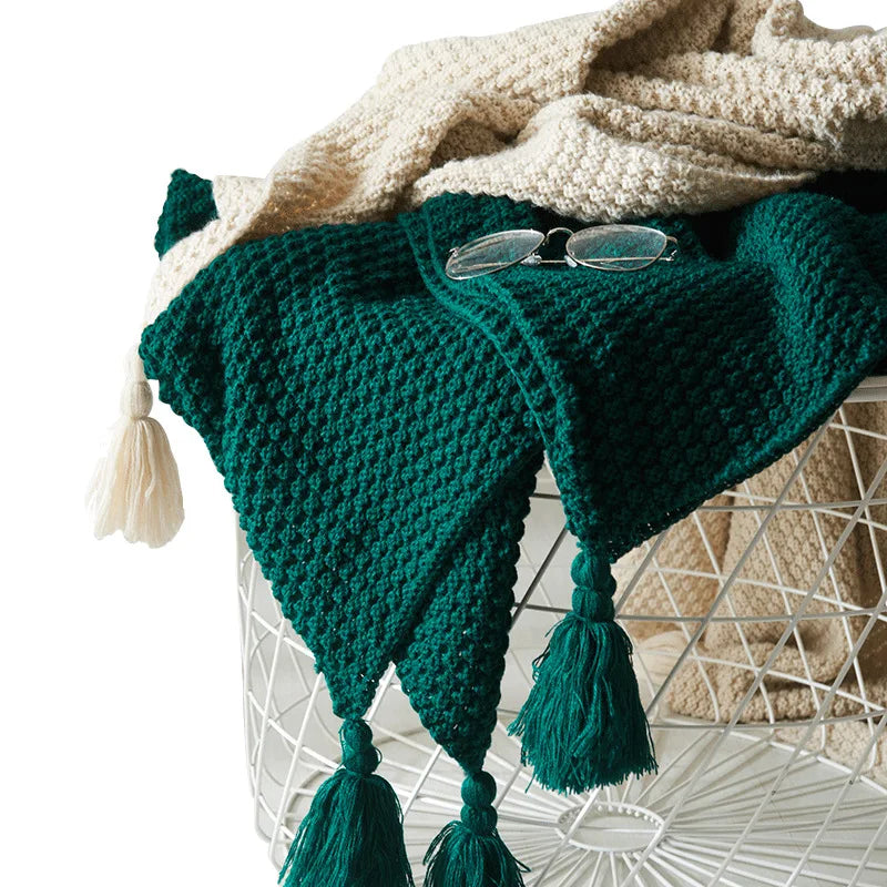 Gestrickte Wolldecke – warm & stilvoll – Aurora