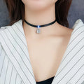 Glitzerndes Leder Halsband mit Zirkonia Anhänger – Lena