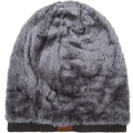 Warm, bequem & stylisch – Yves Slouchy Beanie