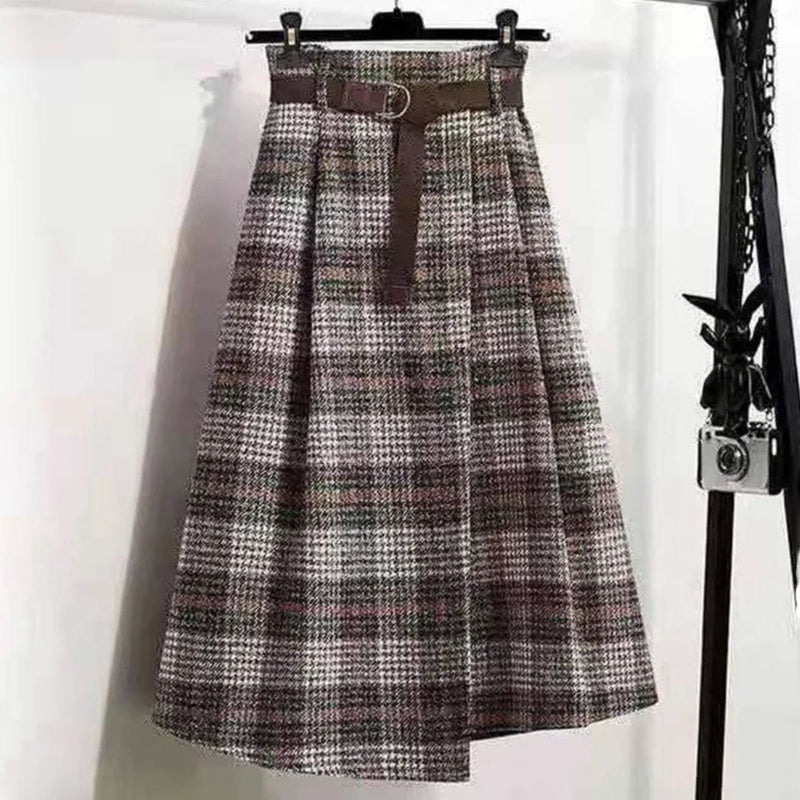 Langer Trachtenrock mit Karomuster und Gürtel – Helena