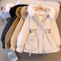 Stylische Winterjacke mit Pelzkragen für kalte Tage – Alara