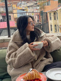 Damen Oversize Jacke mit Reißverschluss und Stehkragen – Susanna
