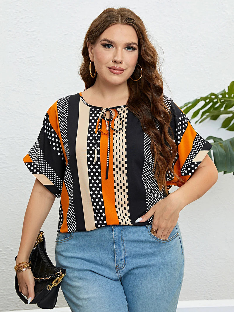 Lässige Plus-Size Bluse mit Polka Dots – Emilia