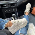 Modische und bequeme Schuhe für jeden Look – Karina