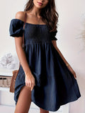 Schulterfreies Sommerkleid mit Trapezsaum – Julina