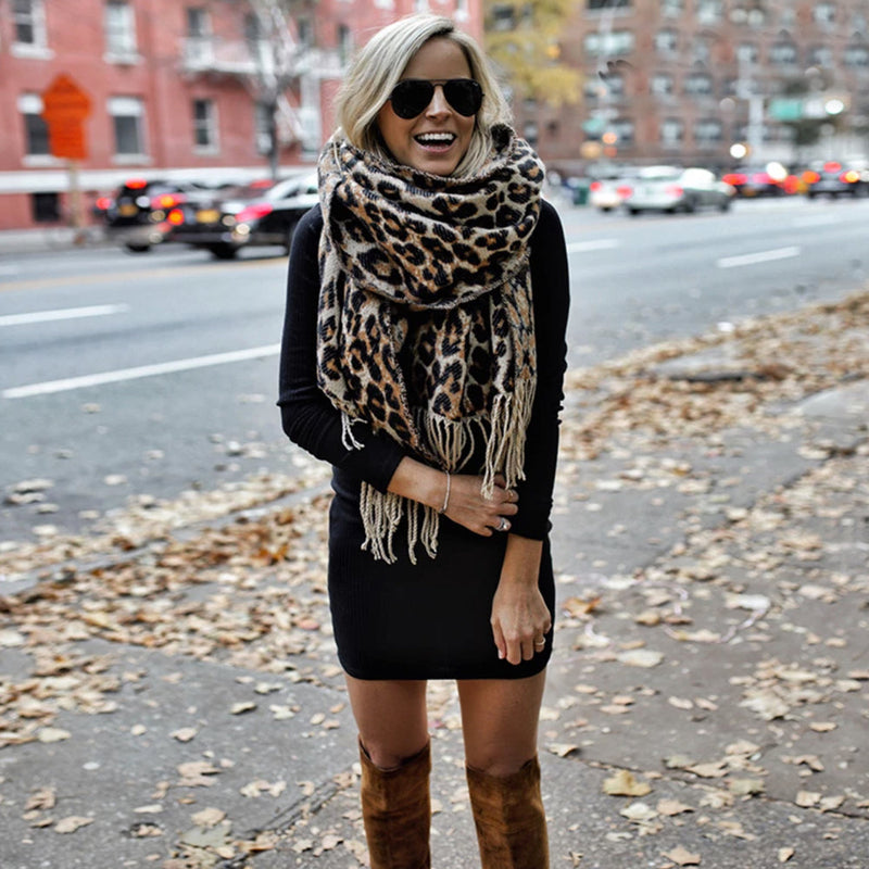 XL-Wollschal mit Leopardenmuster – warm & stylisch – Alessia
