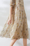 Geblümtes Seidenkleid mit hoher Taille – Florina