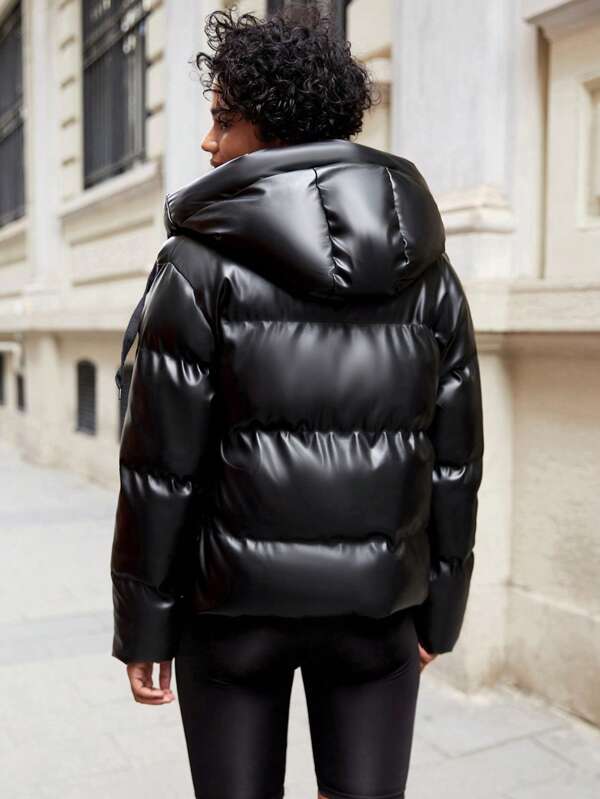 Warme Damen Winterjacke mit Kapuze und Taschen – Frieda