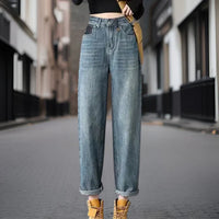Gerade Damenjeans mit klassischer Passform und Komfort – Lieselotte