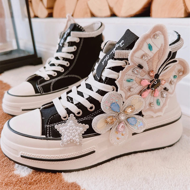 High-Top Canvas-Sneaker mit Blumenmuster – Amelie