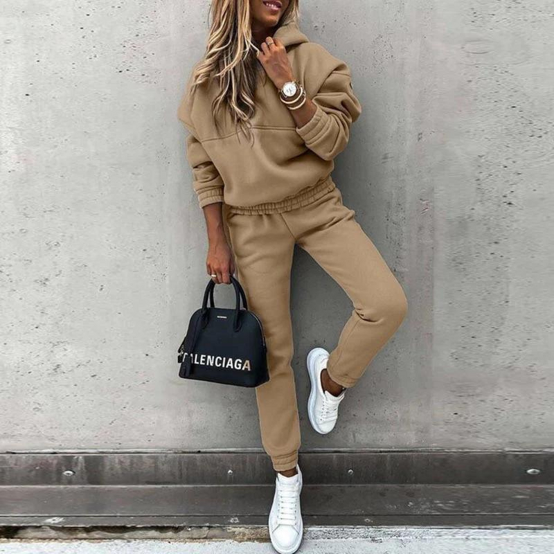 Bequemer Damen-Jogginganzug für Freizeit & Sport – Elena