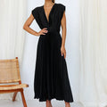 Elegantes Kleid mit V-Ausschnitt und Falten – Celestine