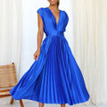 Elegantes Kleid mit V-Ausschnitt und Falten – Celestine