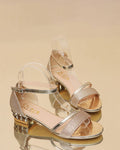 Elegante Sandalen mit niedrigem Absatz für Damen – Amara