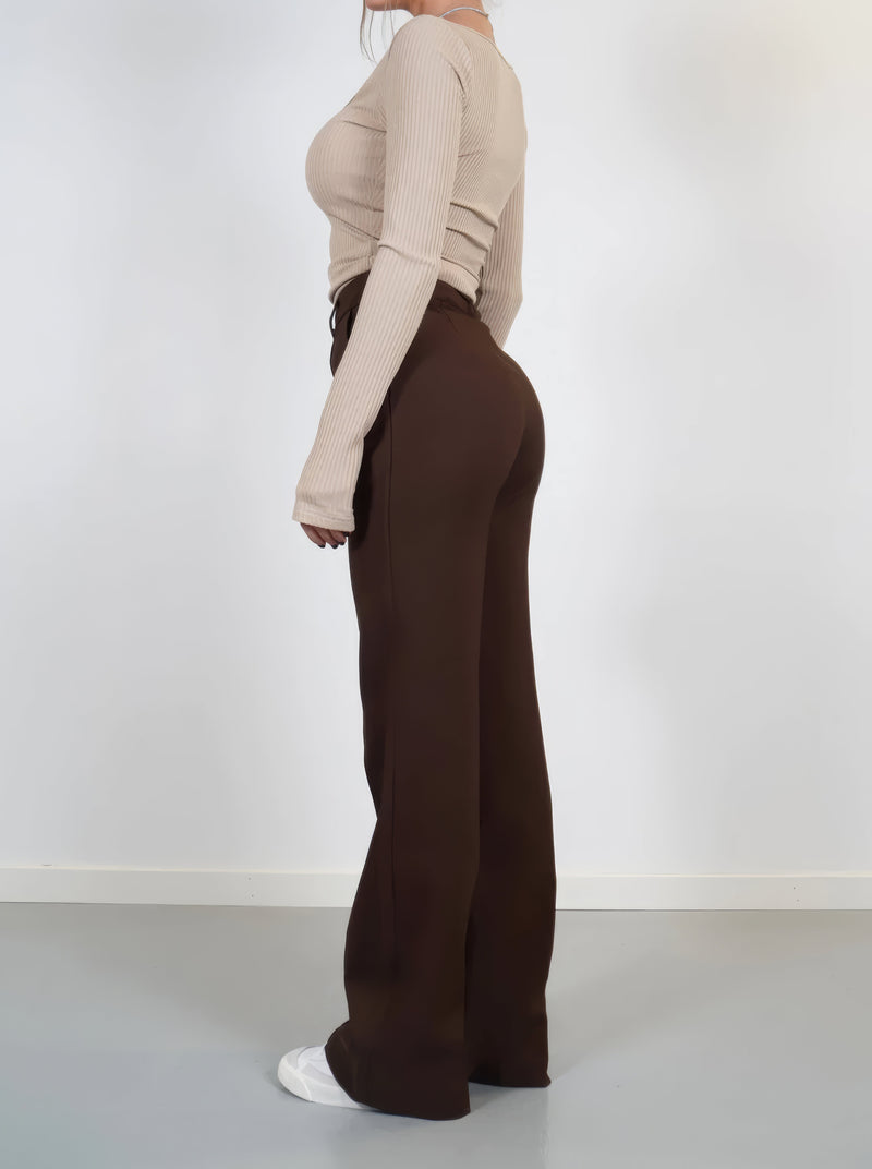 Hochgeschnittene weite Damenhose für Alltag und Büro – Aurelia