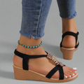 Bequeme Damen Wedgesandalen mit Fesselriemen – Velmira