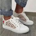 Weiße Canvas-Sneakers mit Cut-Outs für Damen – Emilia