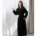 Kuscheliger Fleece Bademantel für Damen & Herren – Lena