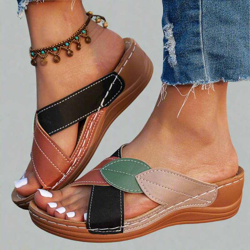 Modische Damen Wedgesandalen für Sommer 2025 – Avelina
