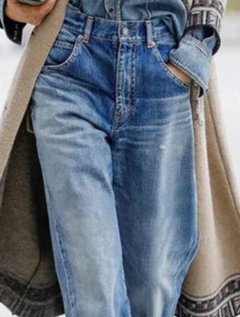 Lässige Damenjeans mit modernem Design – Isabella