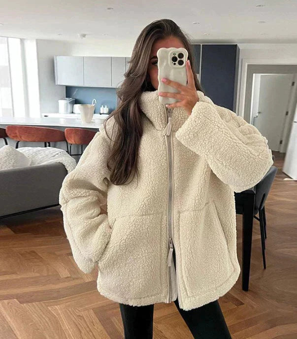Flauschige Damenjacke für Herbstmode mit Reißverschluss – Kerstin