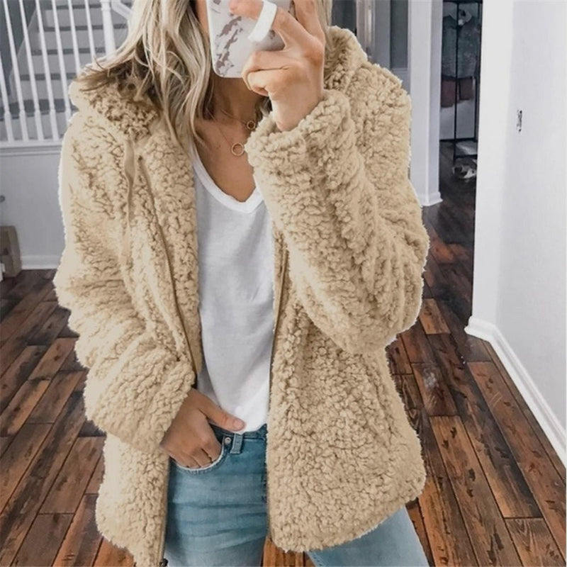 Kuscheliger Teddy-Kapuzen-Cardigan für Damen – Amira