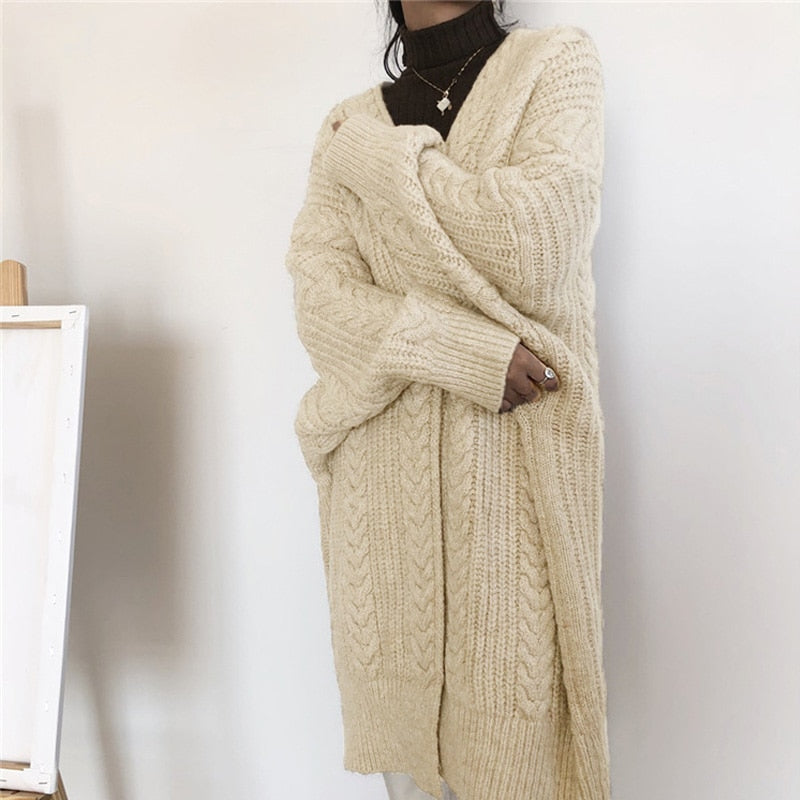 Kuschelige Strickjacke aus Wolle – Lina