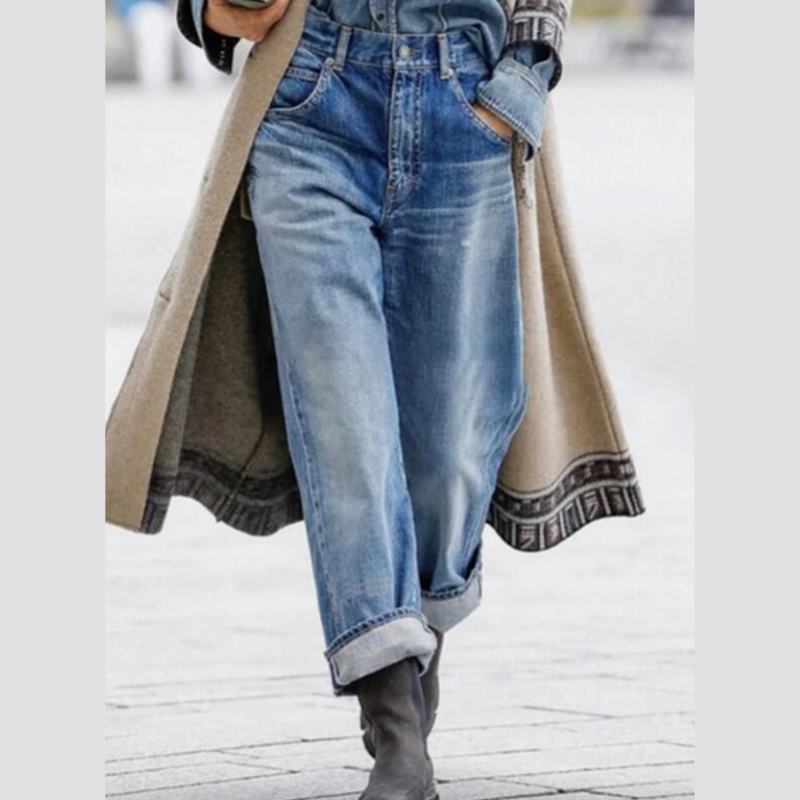 Lässige Damenjeans mit modernem Design – Isabella