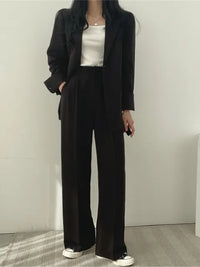 Eleganter Hosenanzug für Damen – Nova