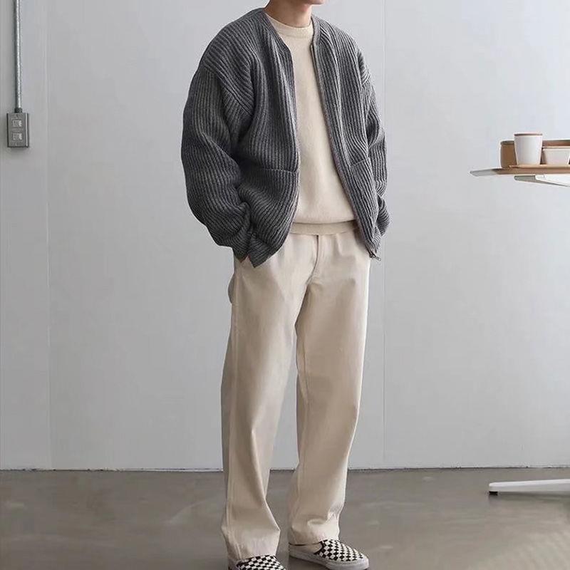 Stylische Herren Strickweste für jeden Anlass – Friedhelm