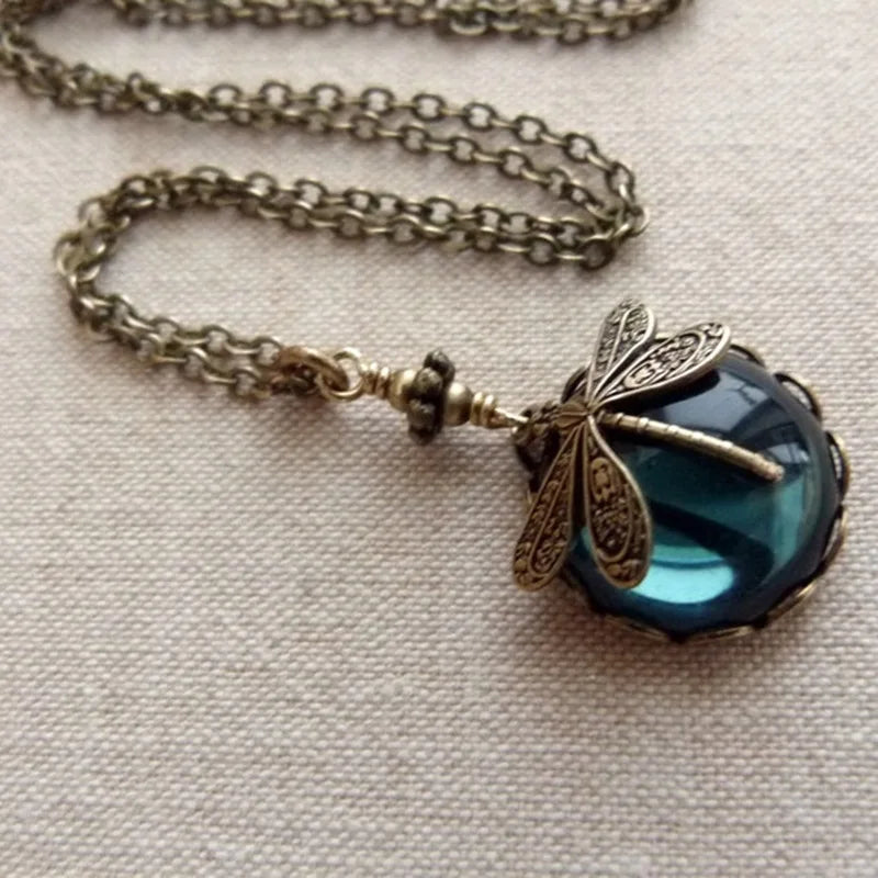 Vintage Libellen Mondstein Halskette für Damen – Emilia