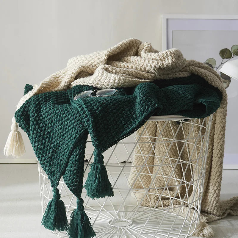 Gestrickte Wolldecke – warm & stilvoll – Aurora
