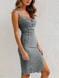 Figurbetontes Denim-Midi-Kleid mit Stil-Details – Janna