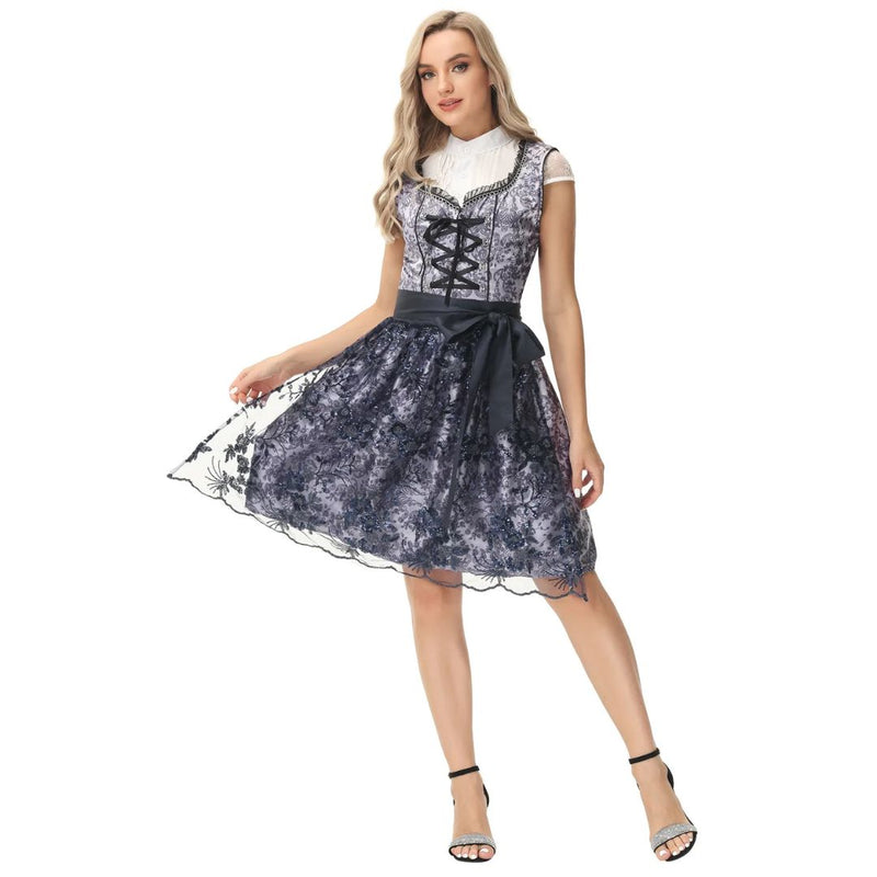 Traditionelles Oktoberfest-Dirndl im bayerischen Stil – Alexandra