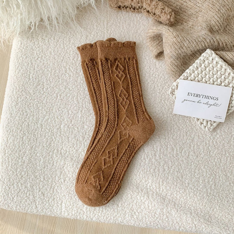 Warme Woll-Trachtensocken mit Rüschen für Damen – Helena