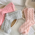Flauschige Vintage-Trachtensocken für Zuhause – Luisa