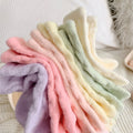 Flauschige Vintage-Trachtensocken für Zuhause – Luisa