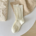 Warme Retro-Trachtensocken in Uni-Farben – Sophia