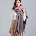 Stilvoll & warm durch den Winter – Elira Karierter Schal